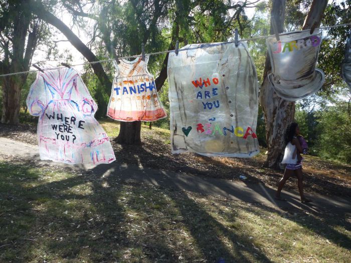 line-with-mother-and-child